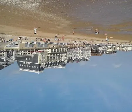 Cabourg-la A Perte De Vue * Cabourg